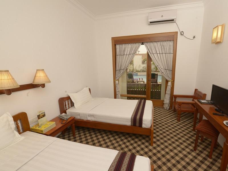 Raza Gyo Hotel Παγκάν Εξωτερικό φωτογραφία