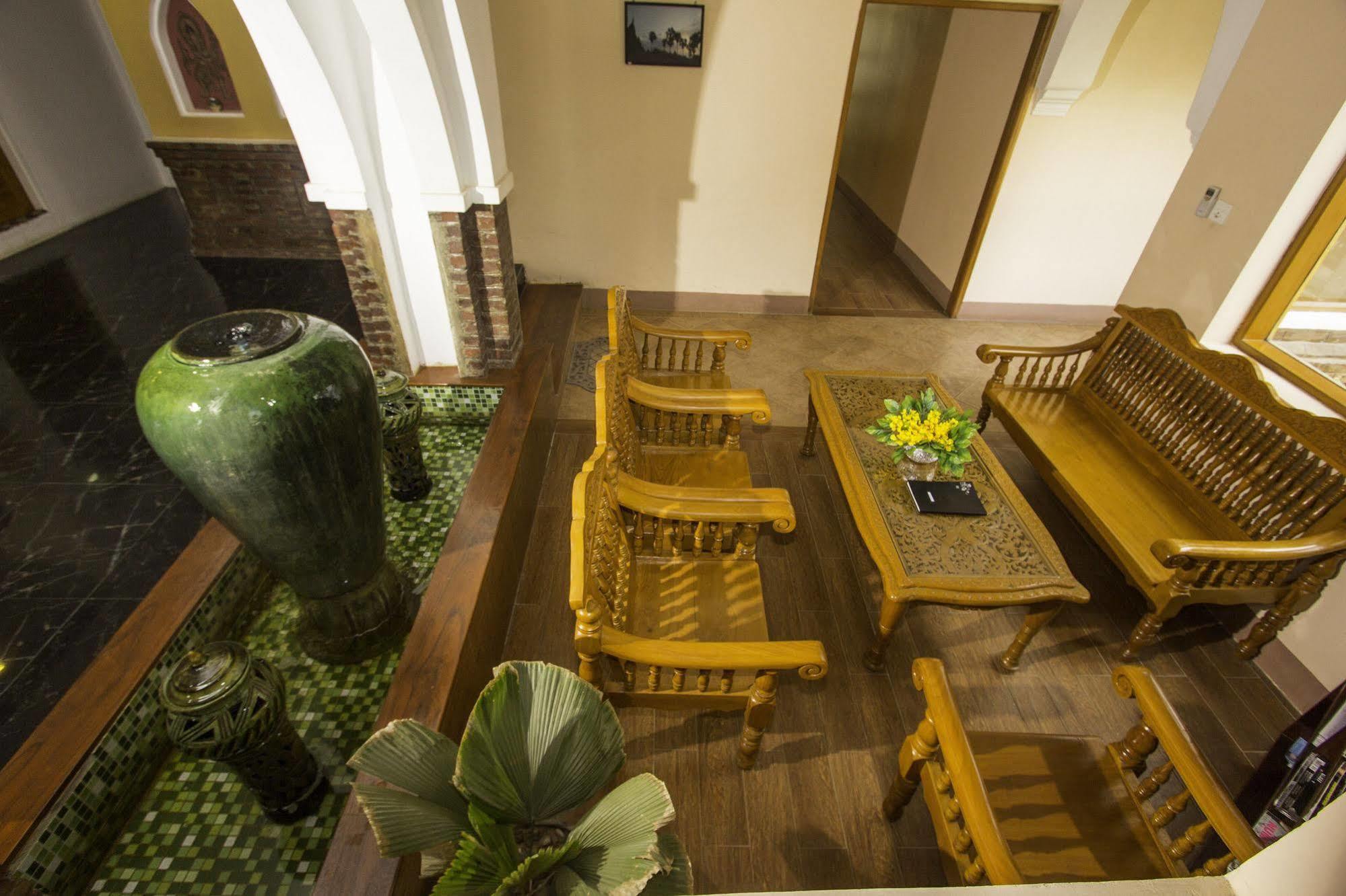 Raza Gyo Hotel Παγκάν Εξωτερικό φωτογραφία