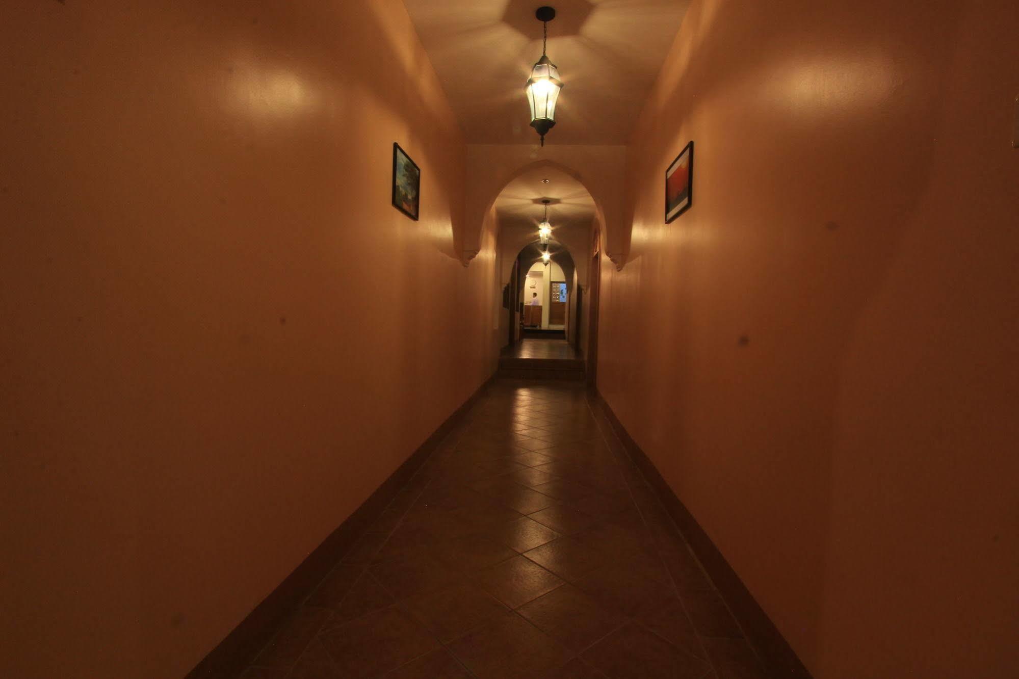 Raza Gyo Hotel Παγκάν Εξωτερικό φωτογραφία